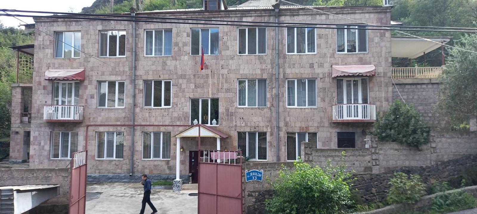 Aparthotel In Alaverdi Exterior foto